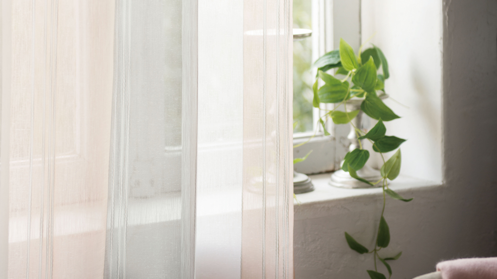 【リリカラオンラインストア限定】こだわりのカーテンをリーズナブルに!