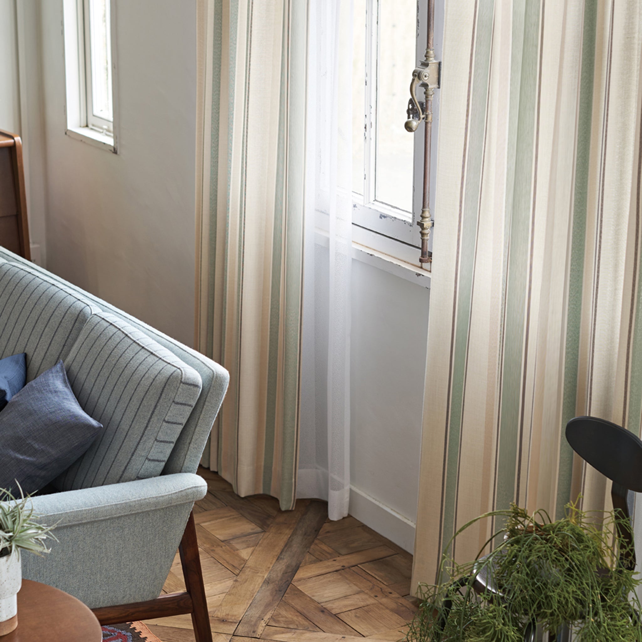 Stripe & Cotton-like|EC1057|ドレープカーテン