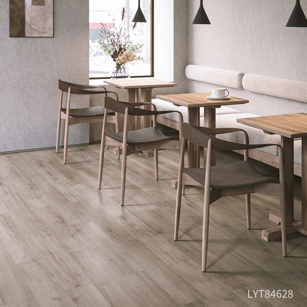 エトナオーク〈エルワイタイル〉|ケース売り(24枚入り 約3.24㎡分)