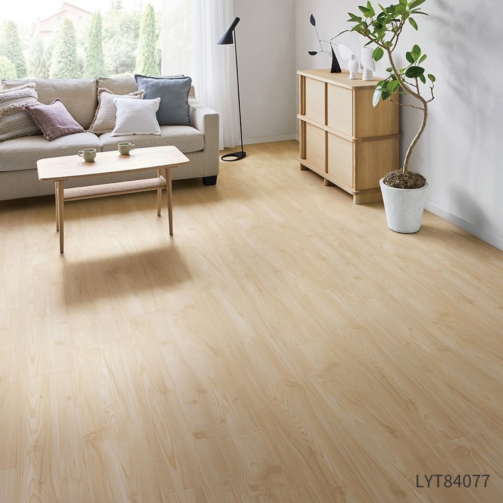 パイン<エルワイタイル>|ケース売り(24枚入り 約3.29㎡分)