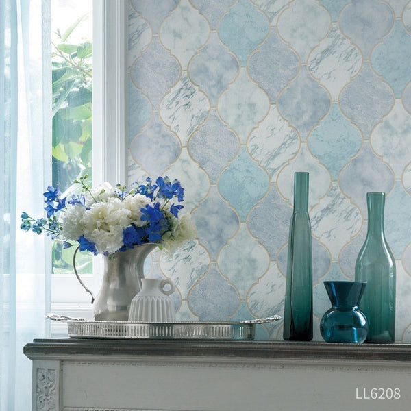 LL6208_model_600x600_crop_cent