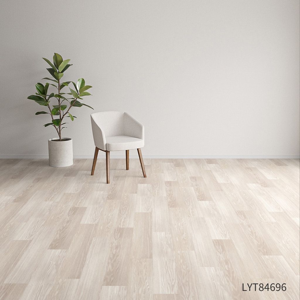 LYT84696_model.jpg?v=
